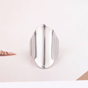 La bague Eclat argentée